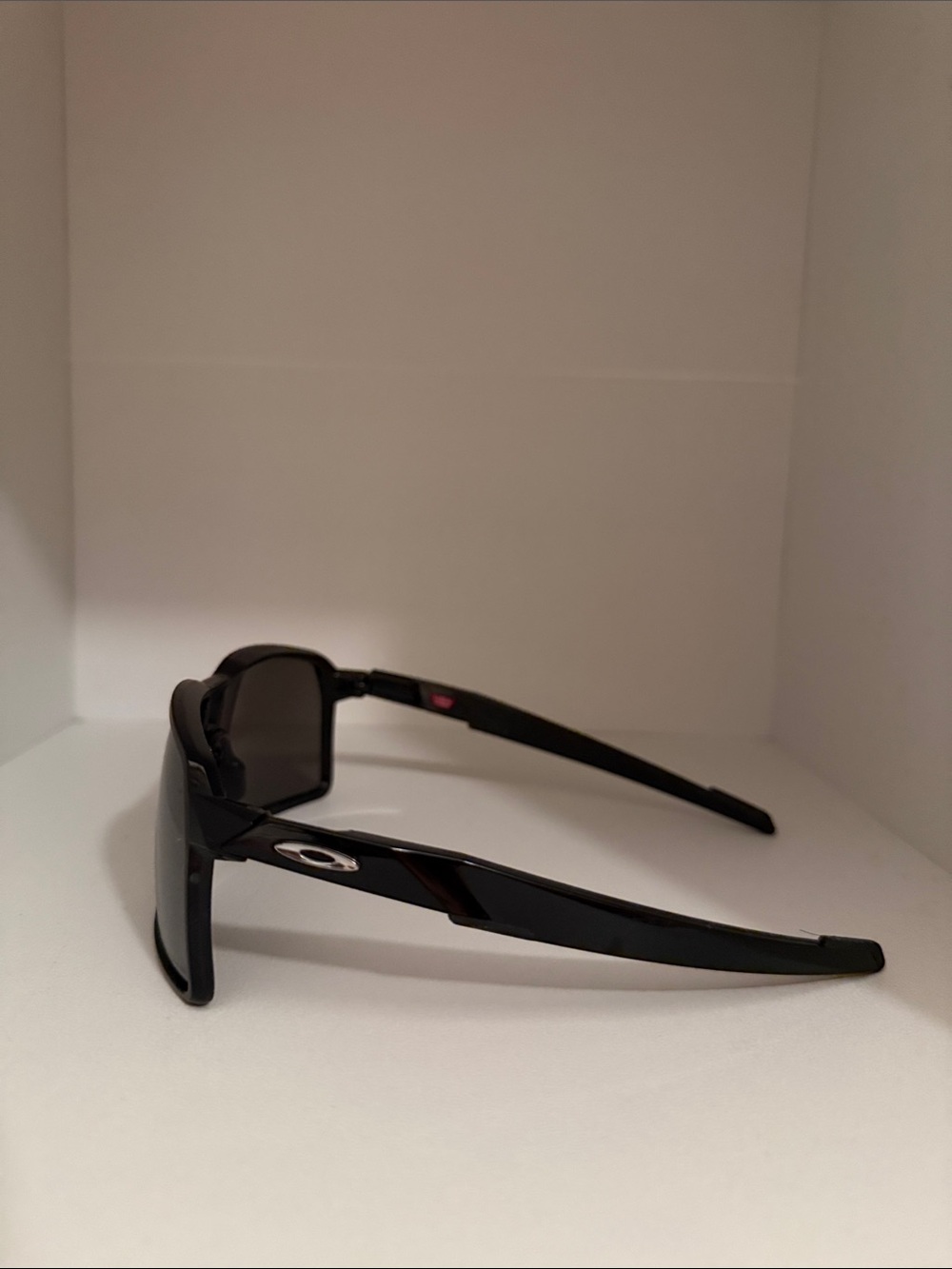 Oakley Black Sunglasses with Dark Grey Lenses - Picture 1 of 5
